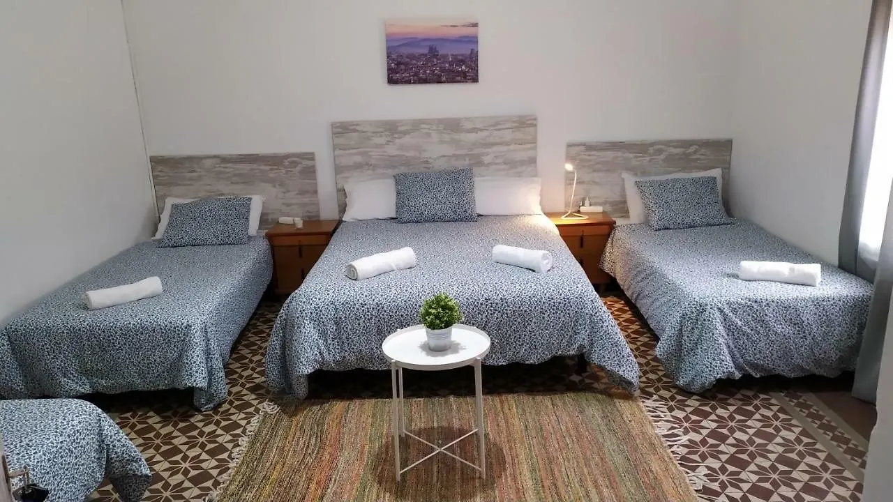 Break In Gothic Barcelona Hostal Hotel 2*,  Spain